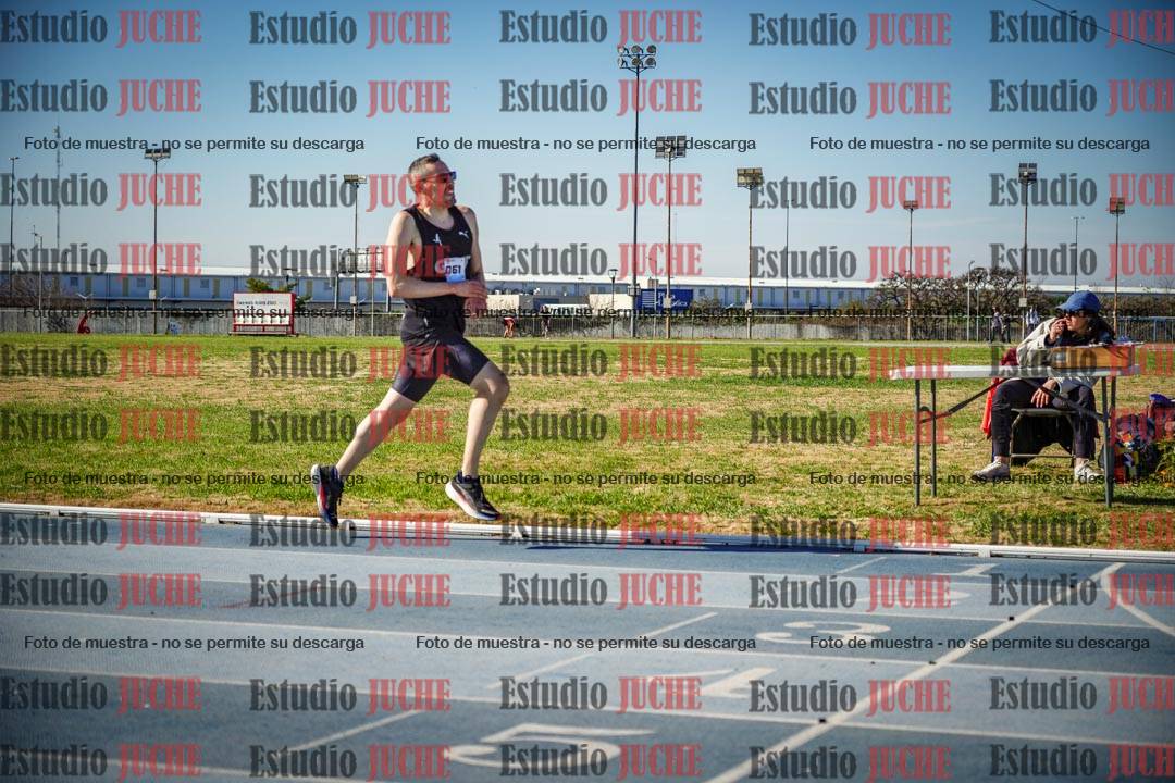 Fotos de los 1000 m llanos de varones