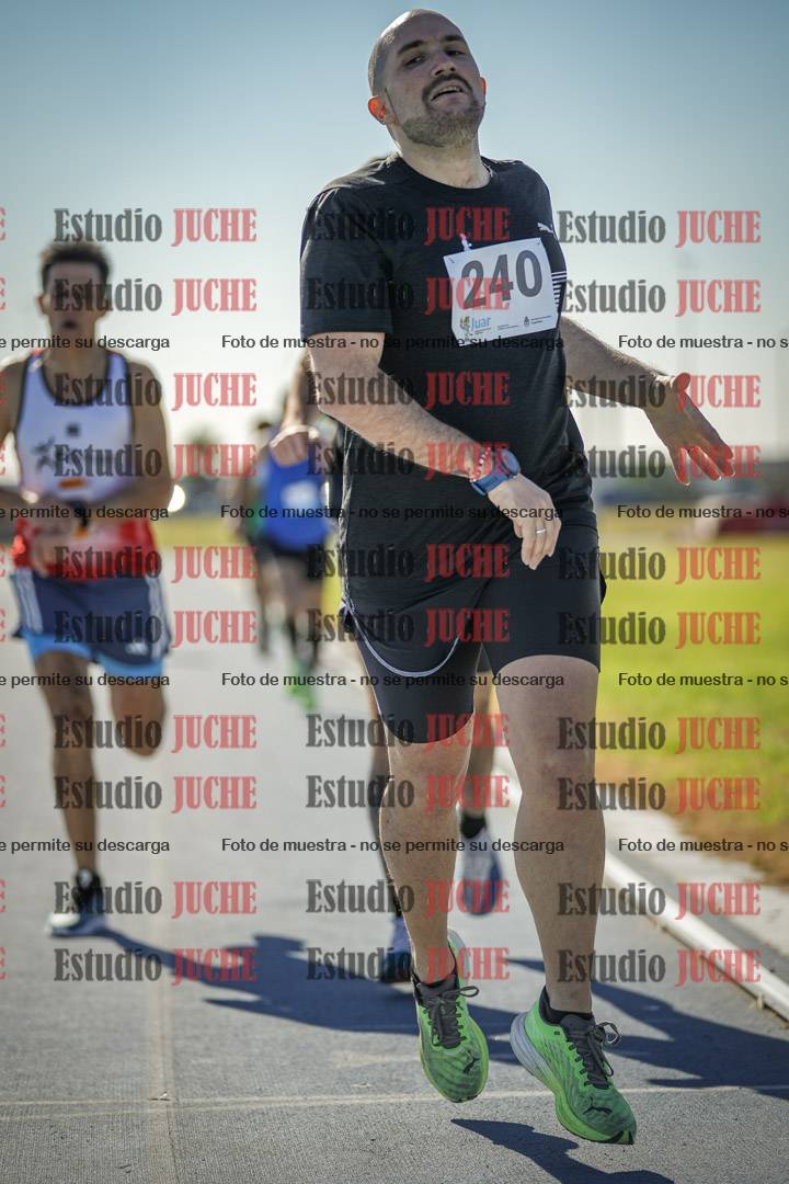Fotos de los 1000 m llanos de varones