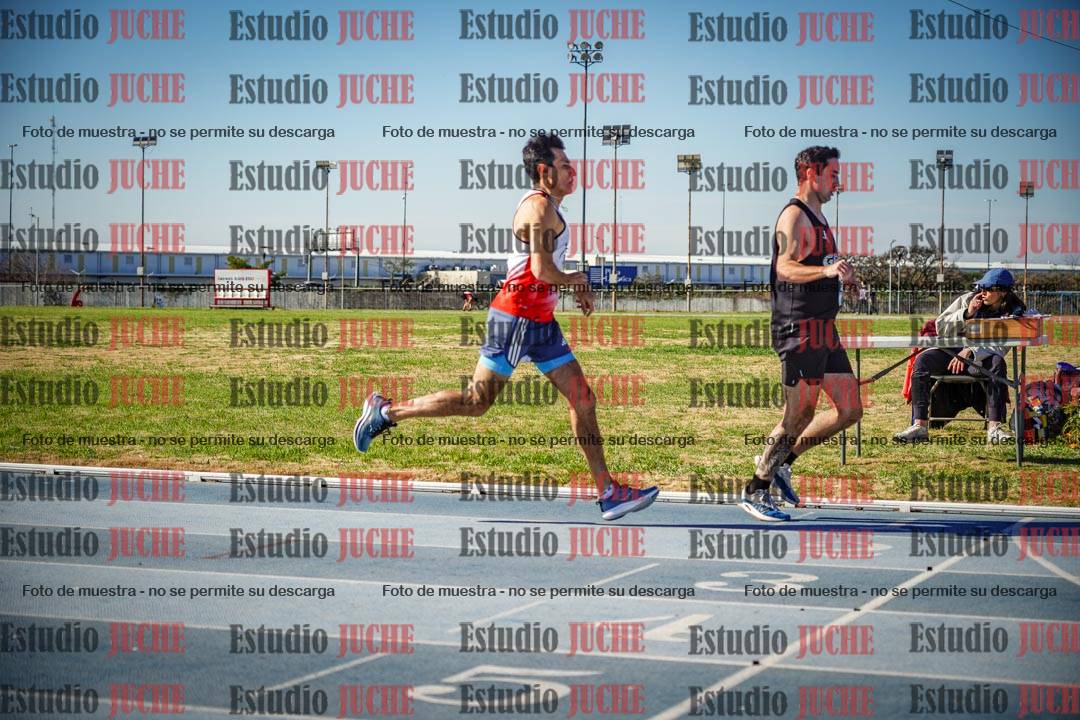 Fotos de los 1000 m llanos de varones