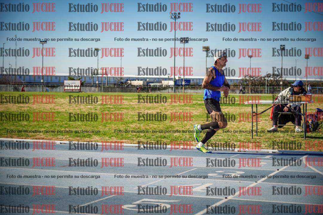 Fotos de los 1000 m llanos de varones