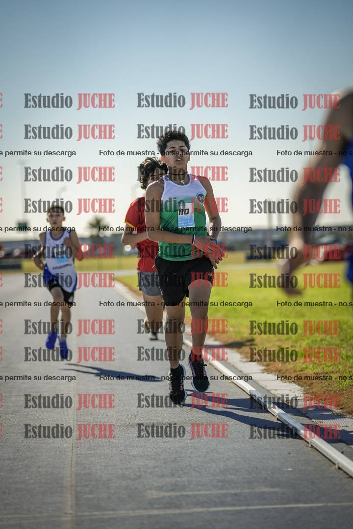Fotos de los 1000 m llanos de varones