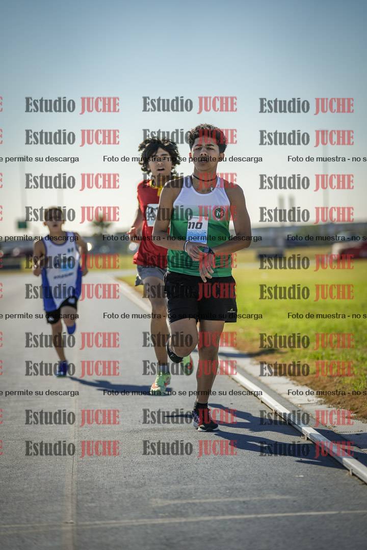 Fotos de los 1000 m llanos de varones