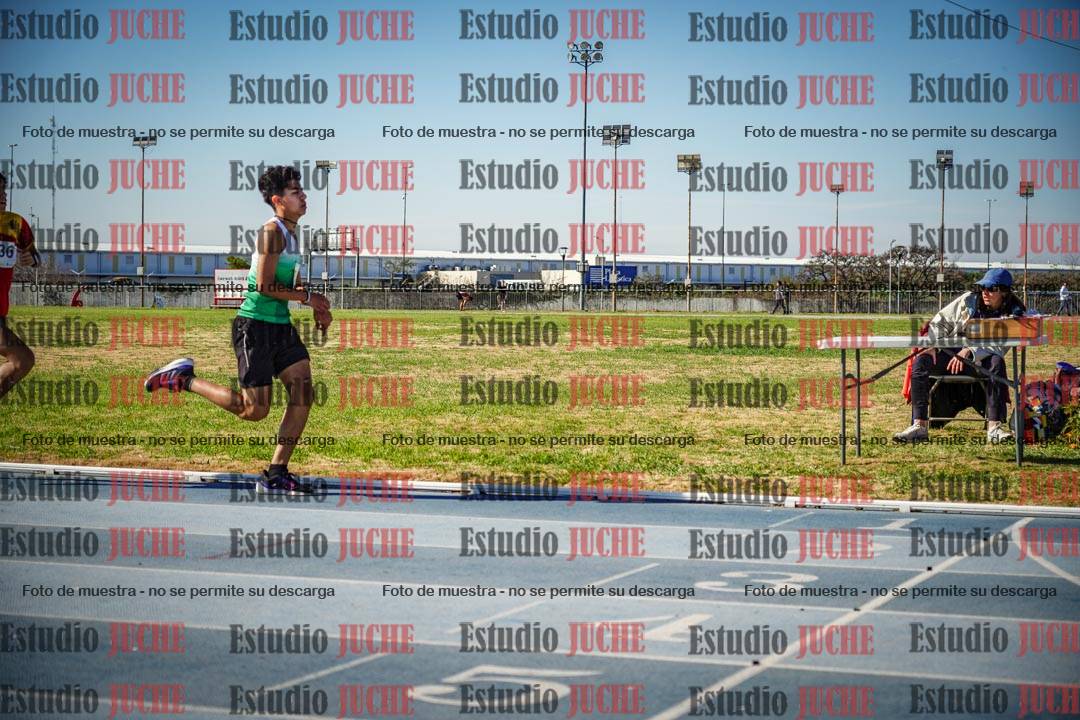 Fotos de los 1000 m llanos de varones