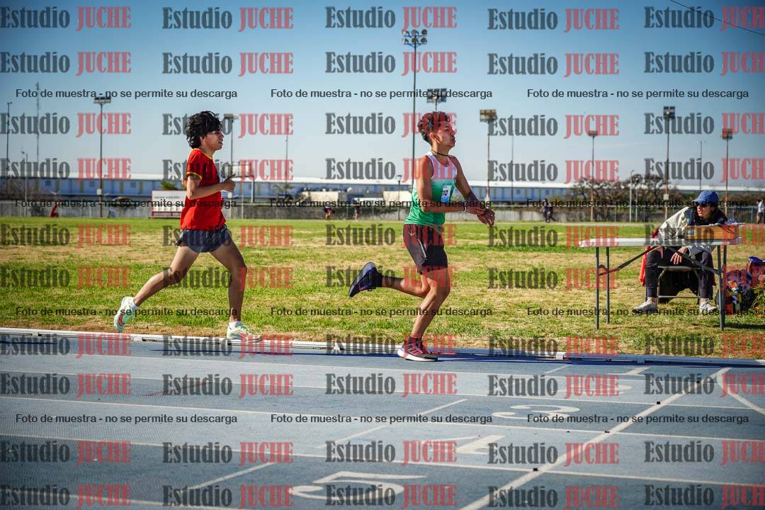 Fotos de los 1000 m llanos de varones