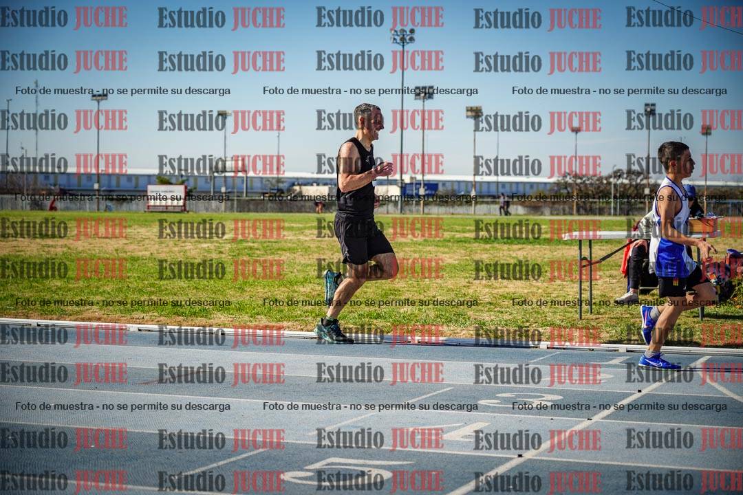 Fotos de los 1000 m llanos de varones