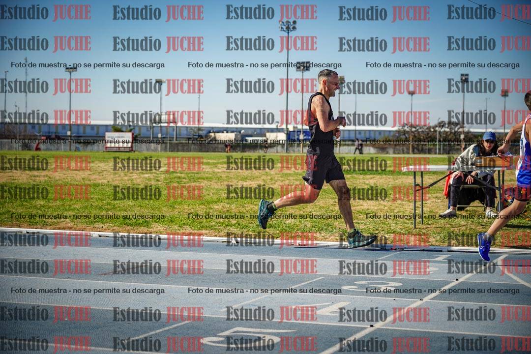 Fotos de los 1000 m llanos de varones