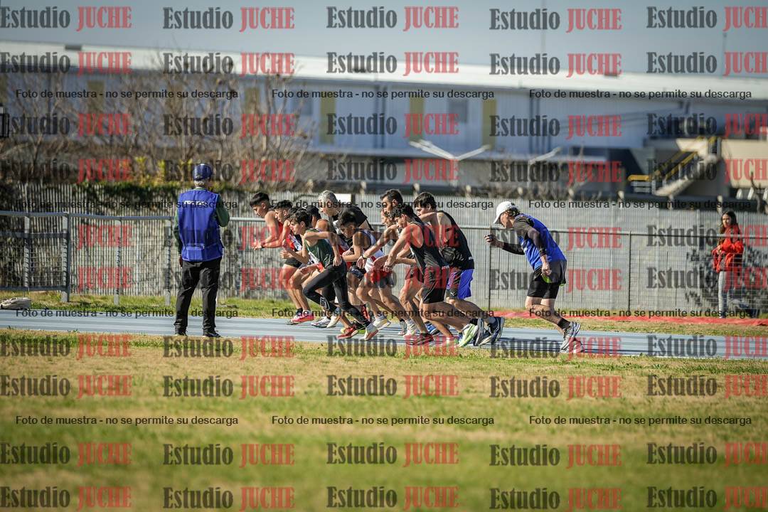 Fotos de los 1000 m llanos de varones