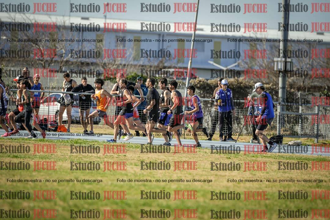 Fotos de los 1000 m llanos de varones
