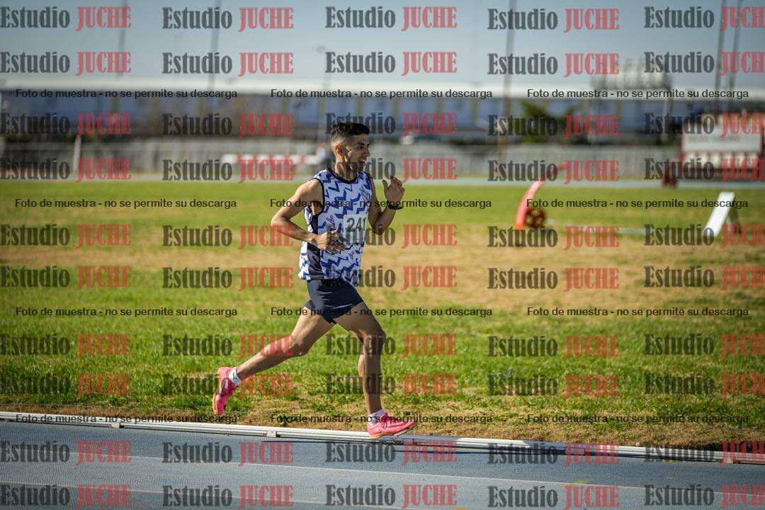 Fotos de los 1000 m llanos de varones