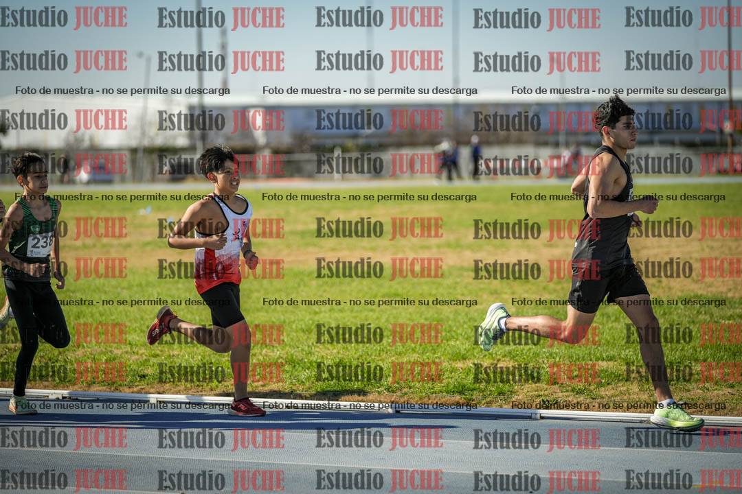 Fotos de los 1000 m llanos de varones