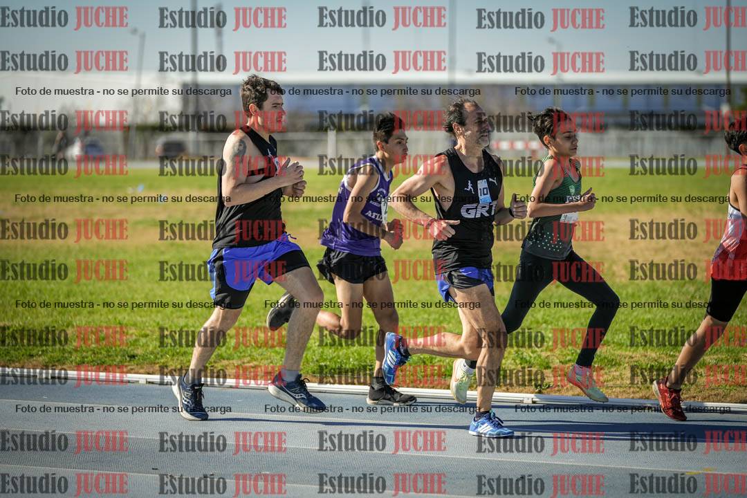 Fotos de los 1000 m llanos de varones