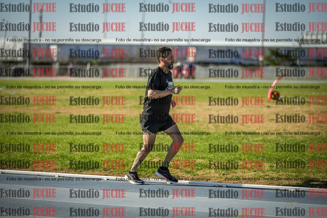 Fotos de los 1000 m llanos de varones