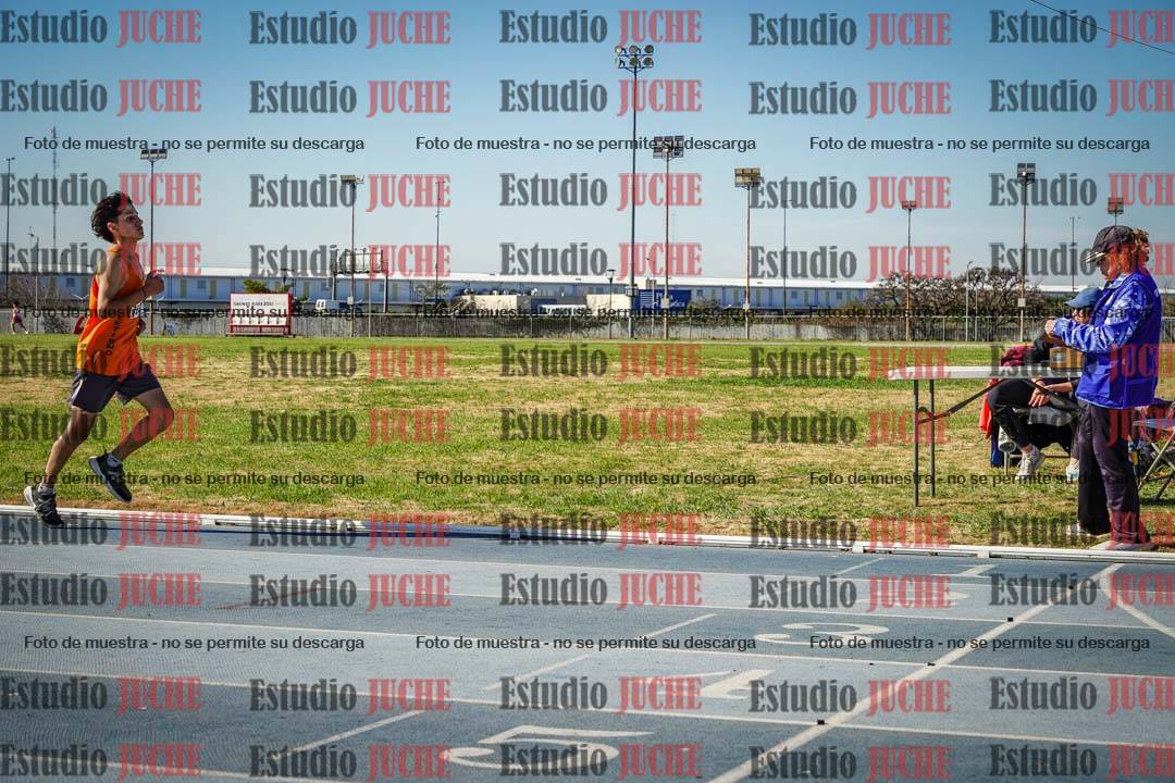 Fotos de los 1000 m llanos de varones