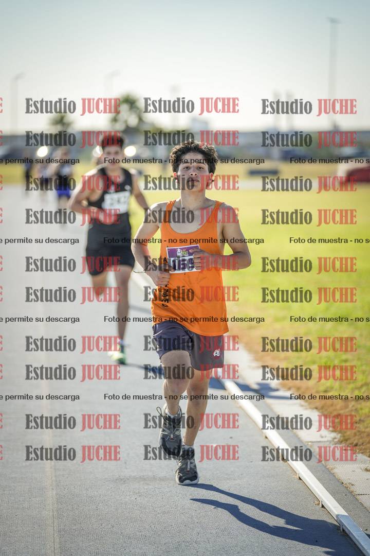 Fotos de los 1000 m llanos de varones