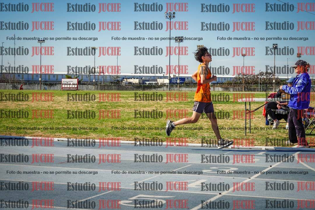Fotos de los 1000 m llanos de varones