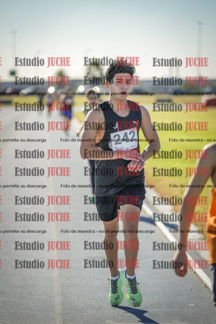 Fotos de los 1000 m llanos de varones