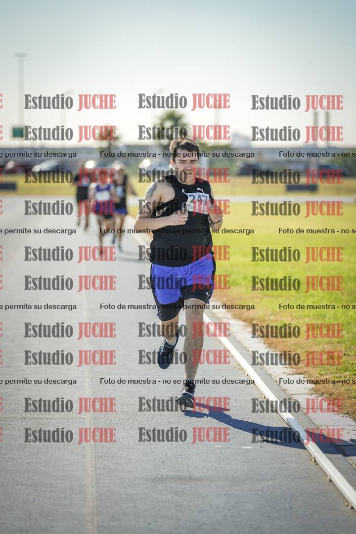 Fotos de los 1000 m llanos de varones