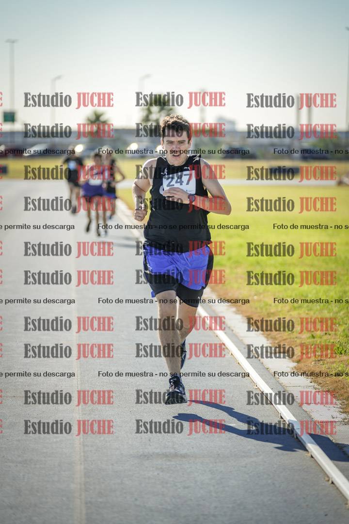 Fotos de los 1000 m llanos de varones