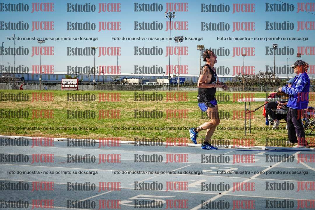 Fotos de los 1000 m llanos de varones