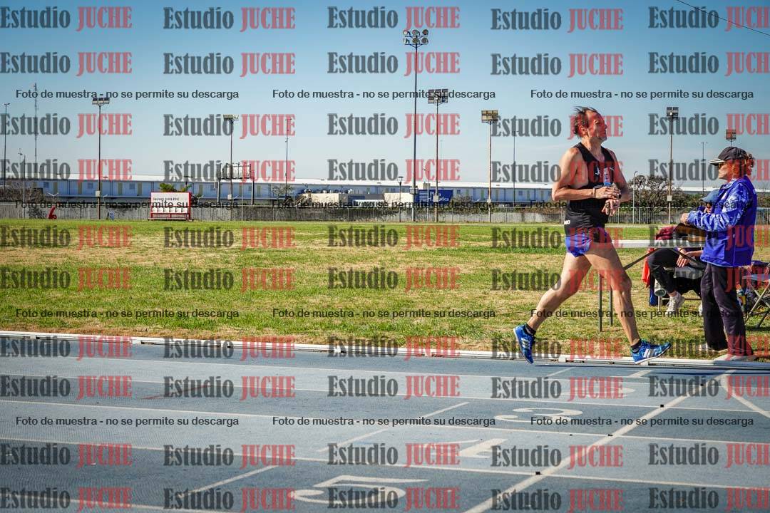 Fotos de los 1000 m llanos de varones