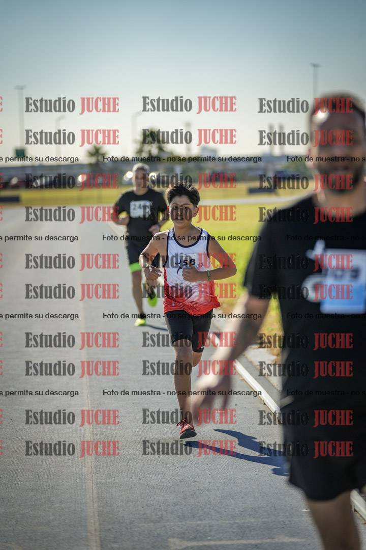 Fotos de los 1000 m llanos de varones