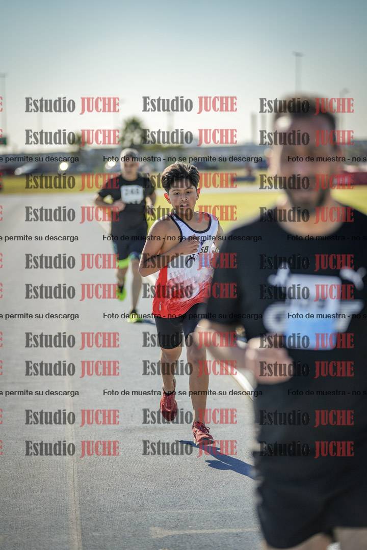 Fotos de los 1000 m llanos de varones