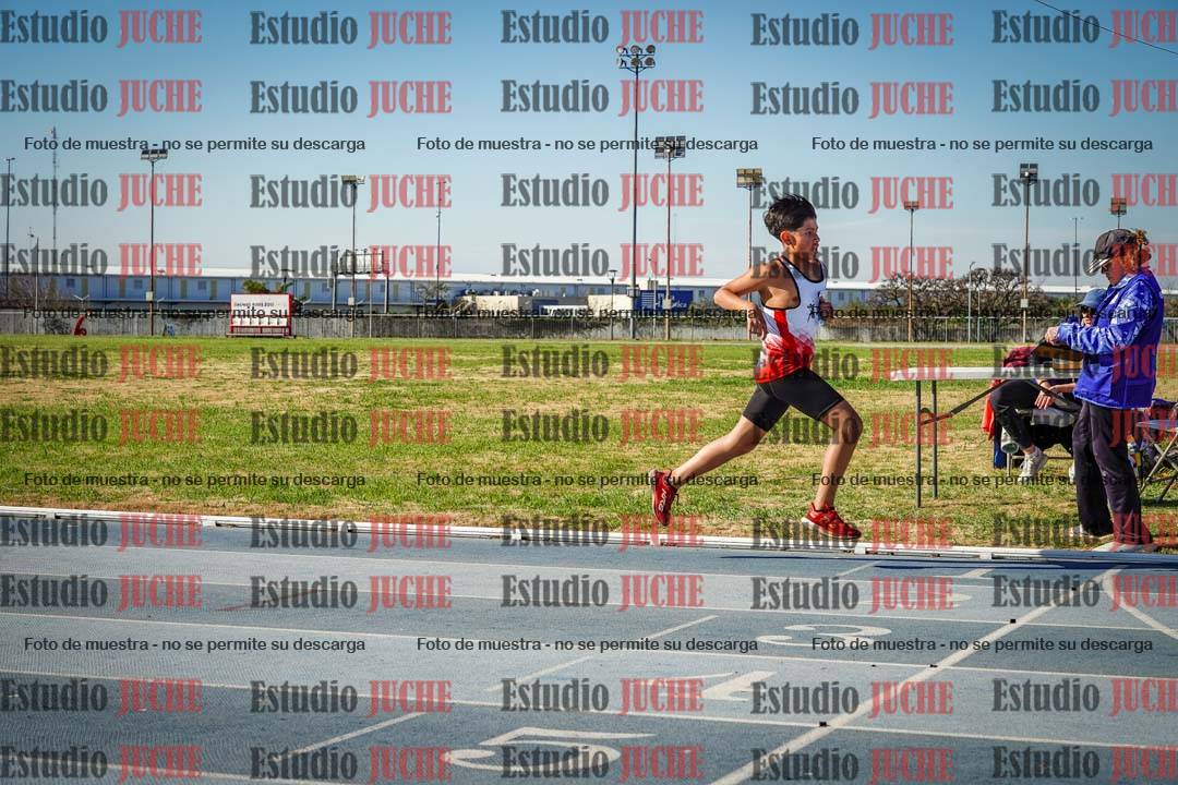 Fotos de los 1000 m llanos de varones