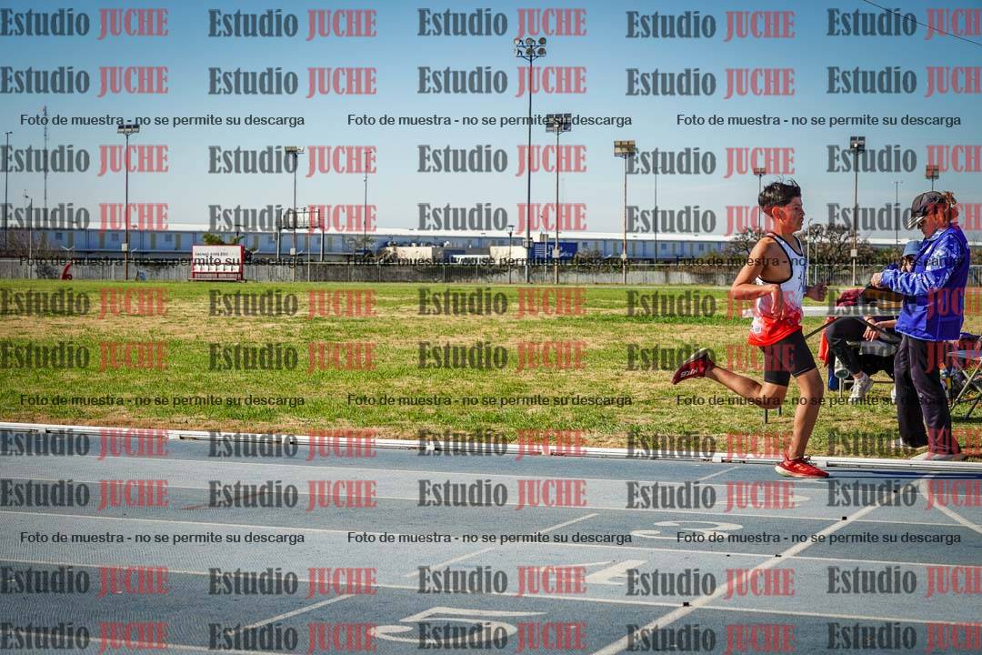 Fotos de los 1000 m llanos de varones