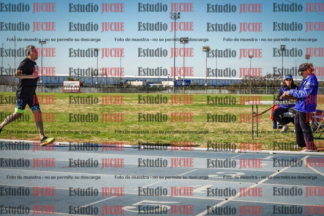 Fotos de los 1000 m llanos de varones