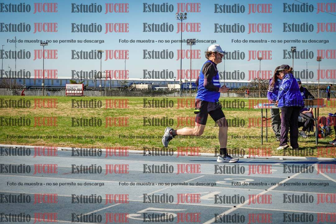 Fotos de los 1000 m llanos de varones
