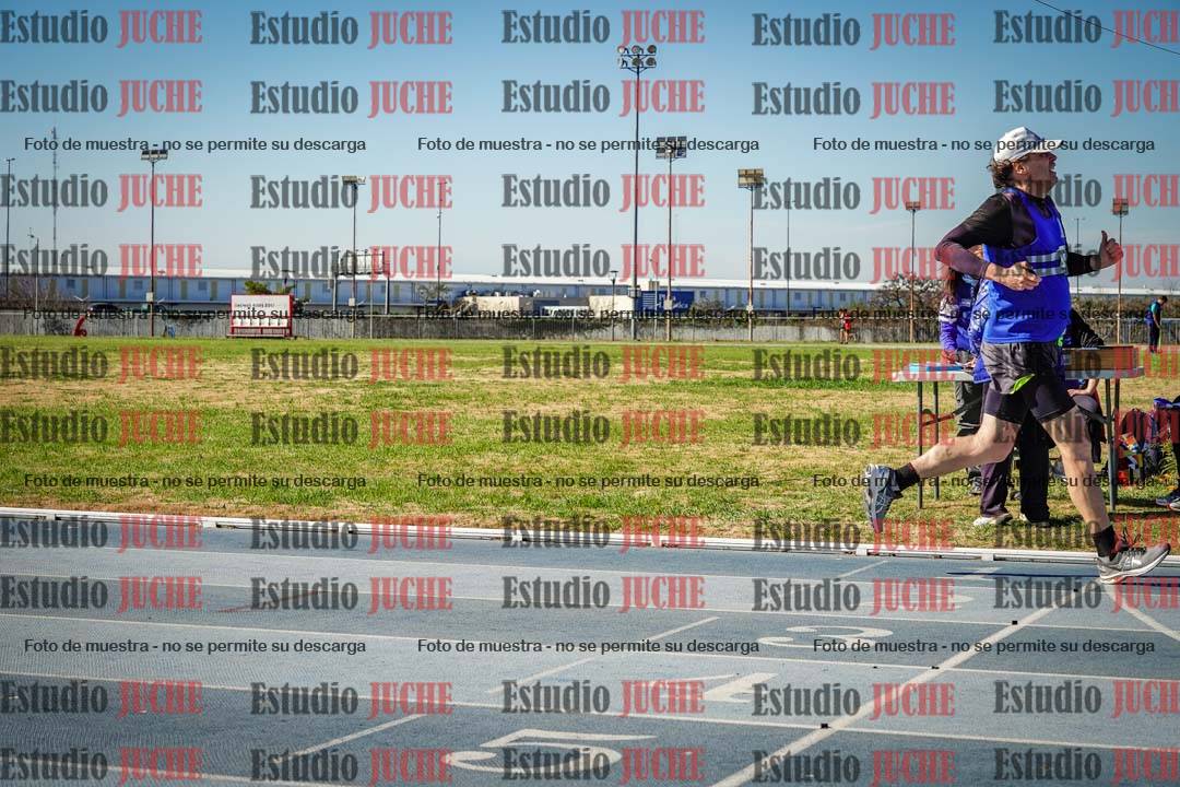 Fotos de los 1000 m llanos de varones