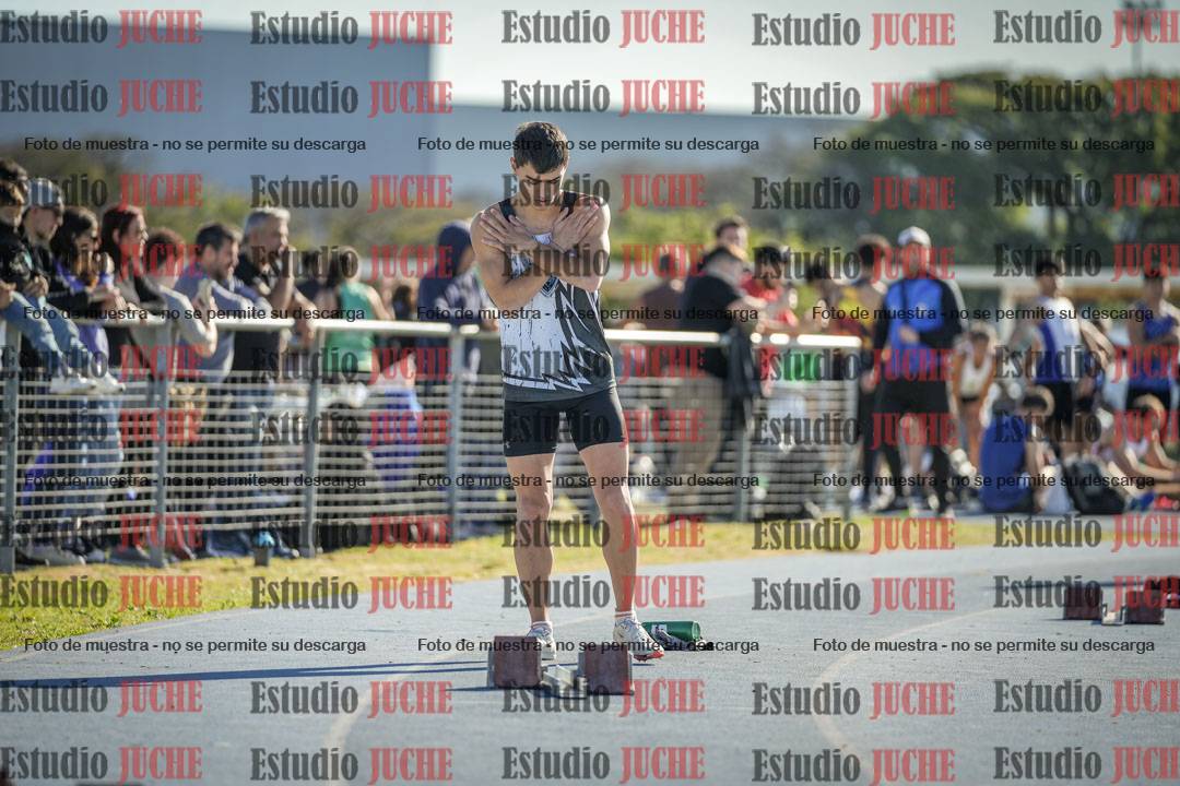 Fotos de los 400 m llanos de varones