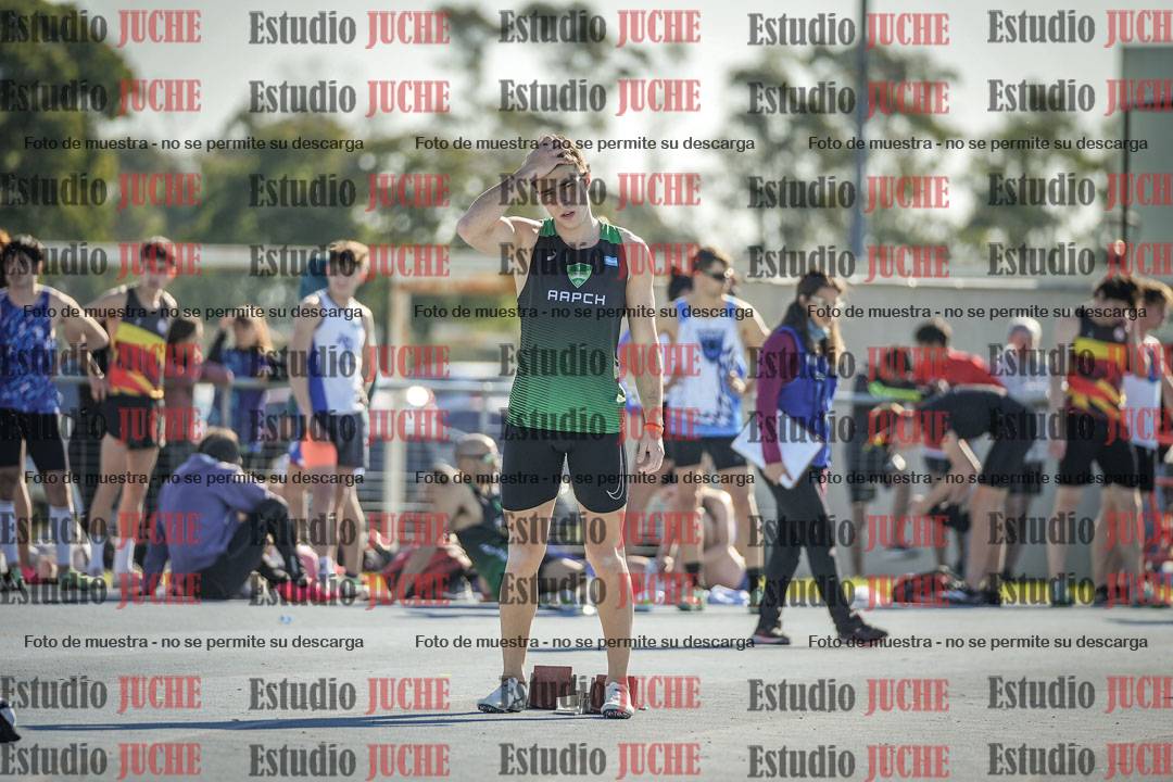 Fotos de los 400 m llanos de varones