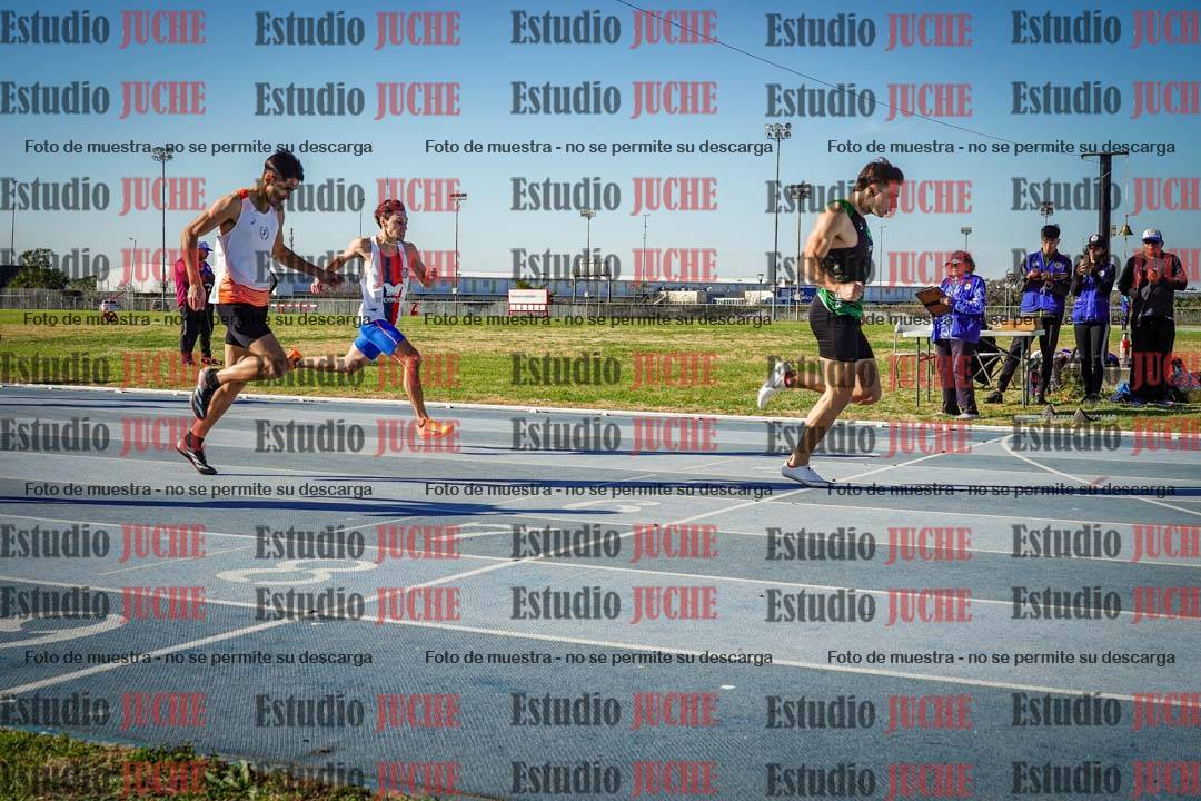 Fotos de los 400 m llanos de varones