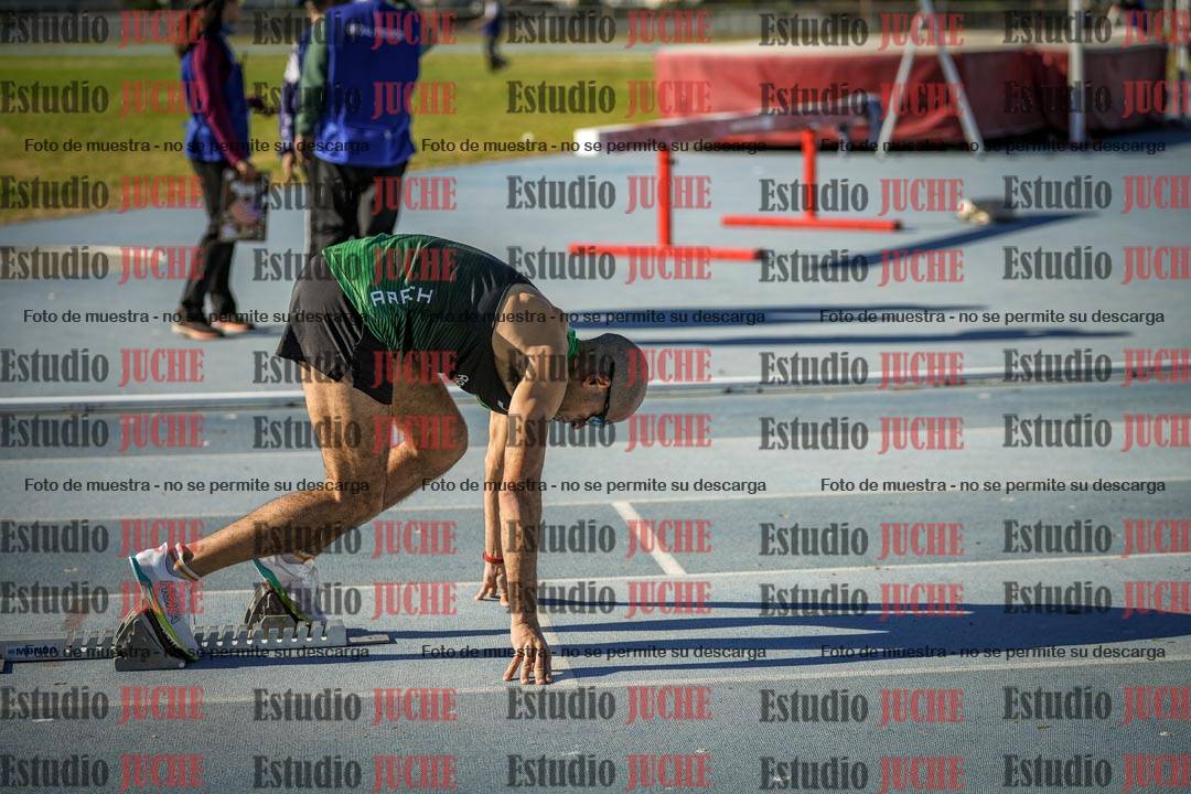 Fotos de los 400 m llanos de varones