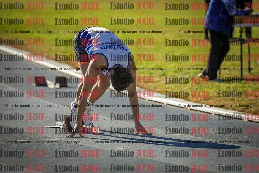 Fotos de los 400 m llanos de varones