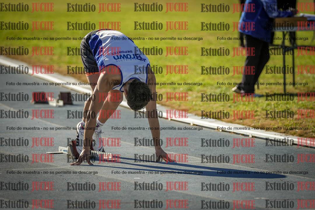 Fotos de los 400 m llanos de varones