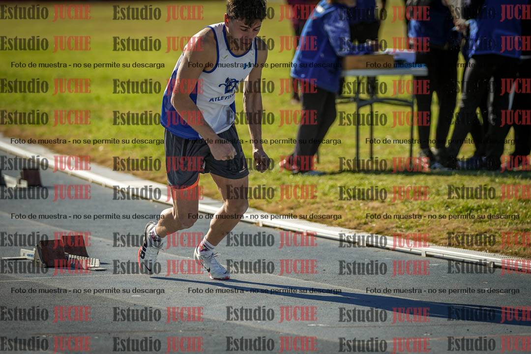 Fotos de los 400 m llanos de varones