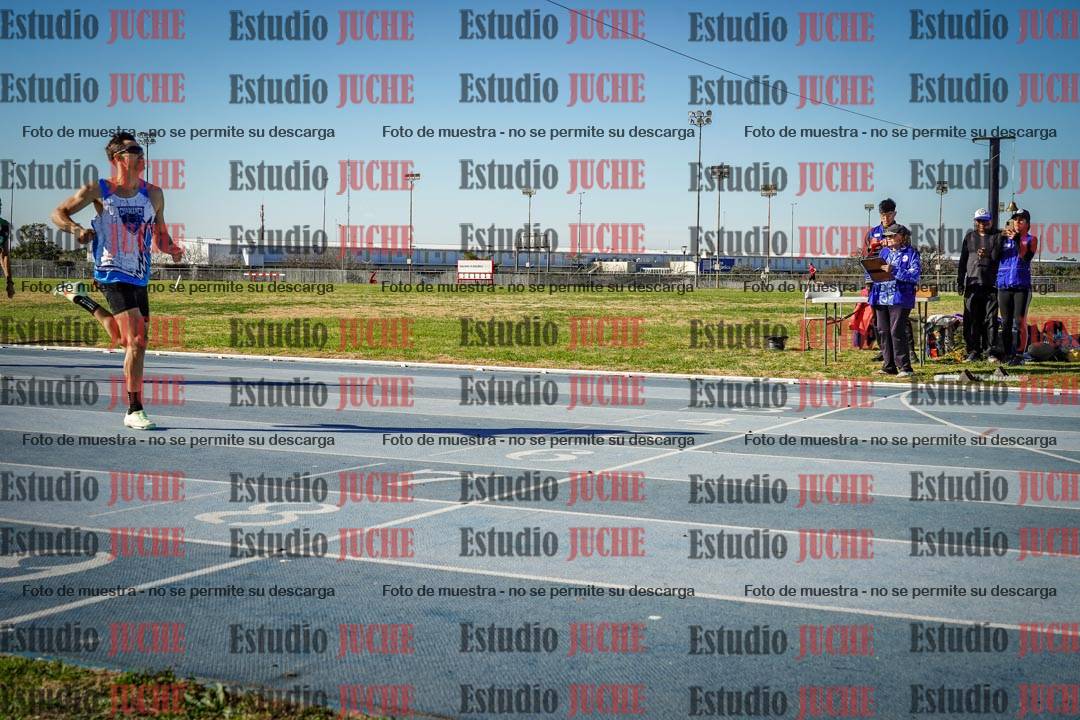 Fotos de los 400 m llanos de varones