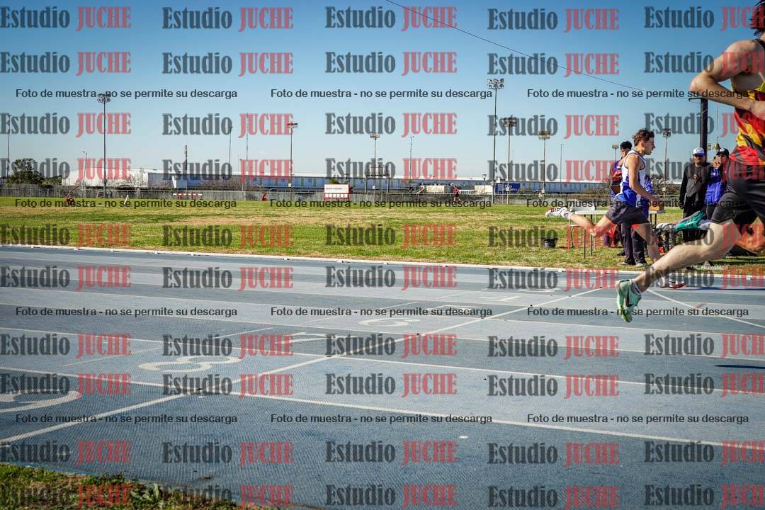 Fotos de los 400 m llanos de varones