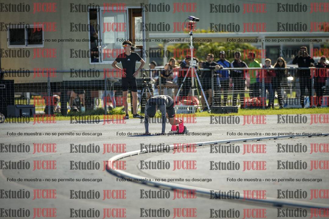 Fotos de los 400 m llanos de varones