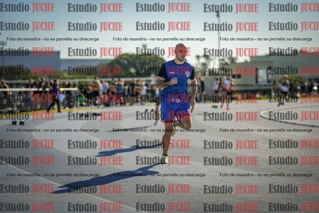 Fotos de los 400 m llanos de varones