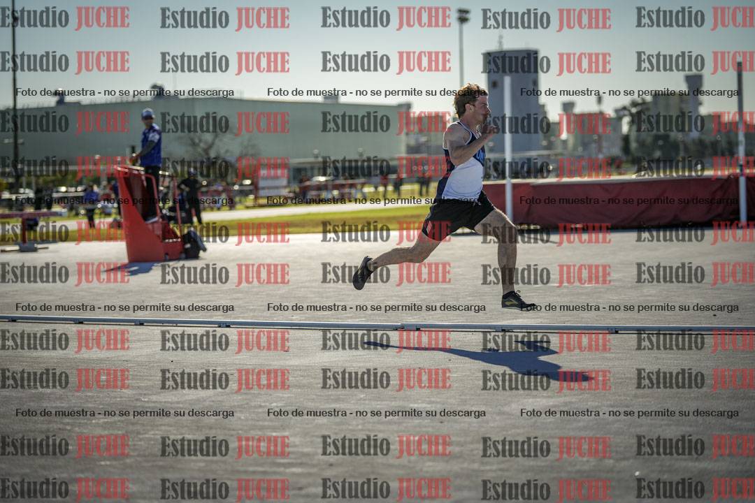 Fotos de los 400 m llanos de varones