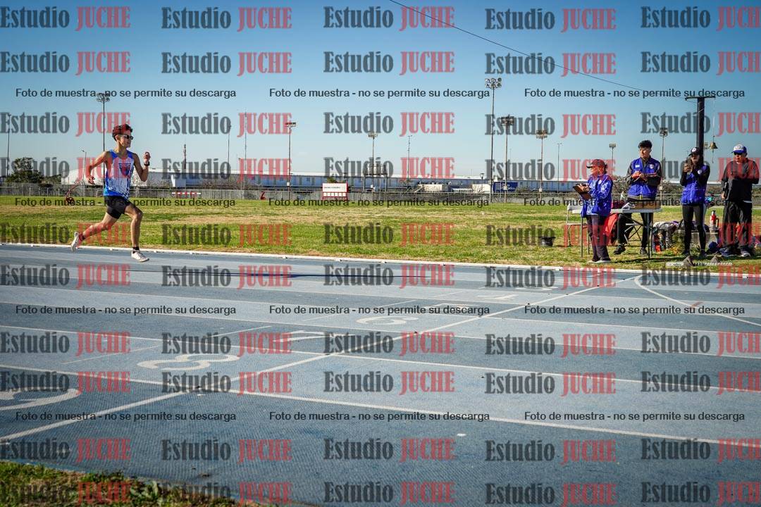 Fotos de los 400 m llanos de varones