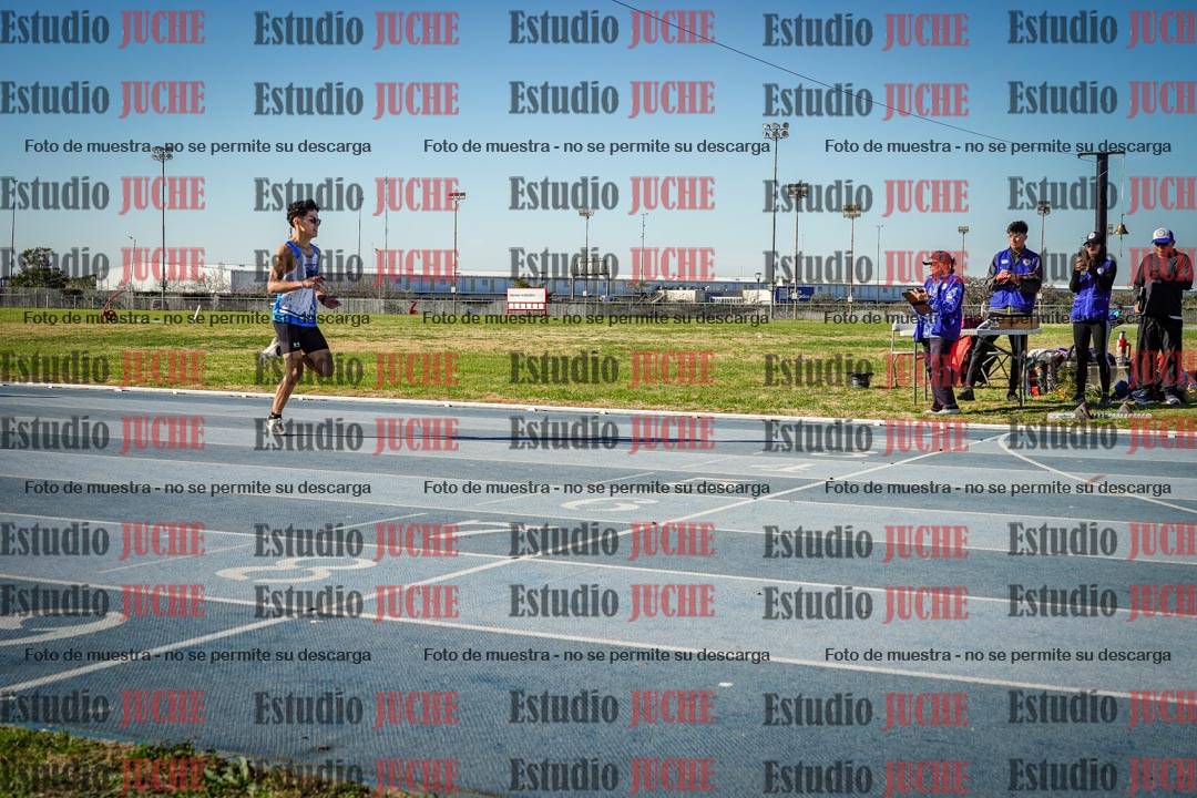 Fotos de los 400 m llanos de varones