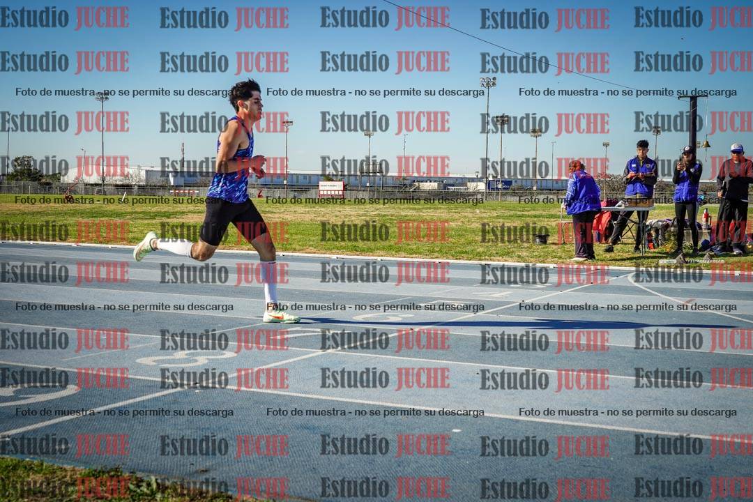 Fotos de los 400 m llanos de varones