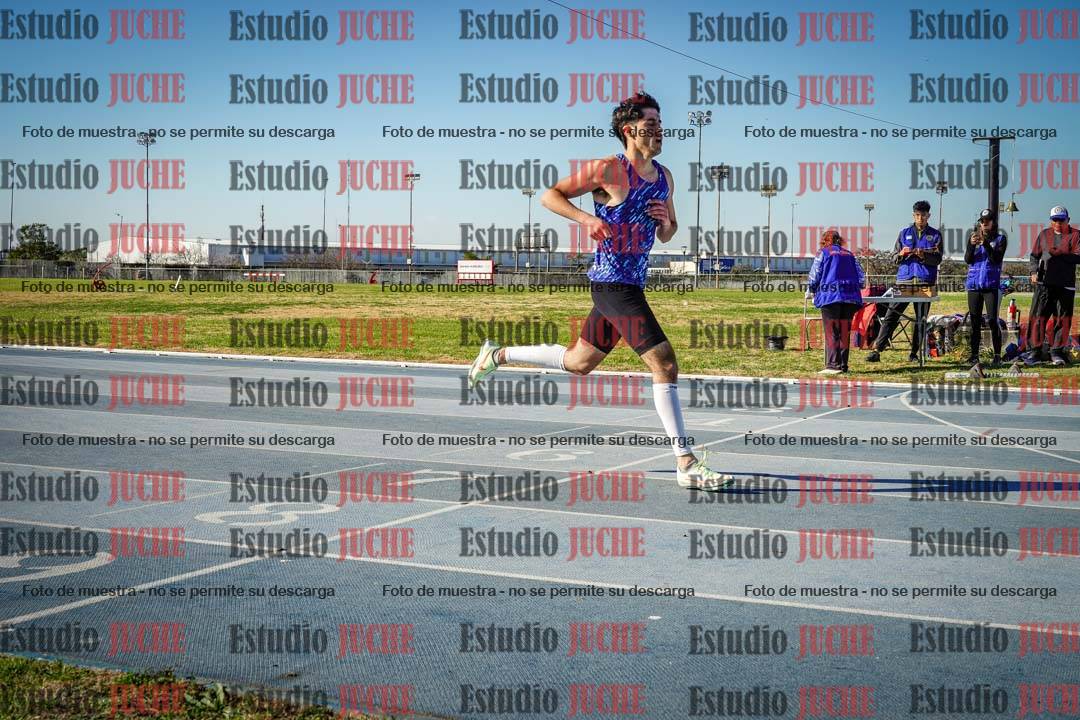 Fotos de los 400 m llanos de varones