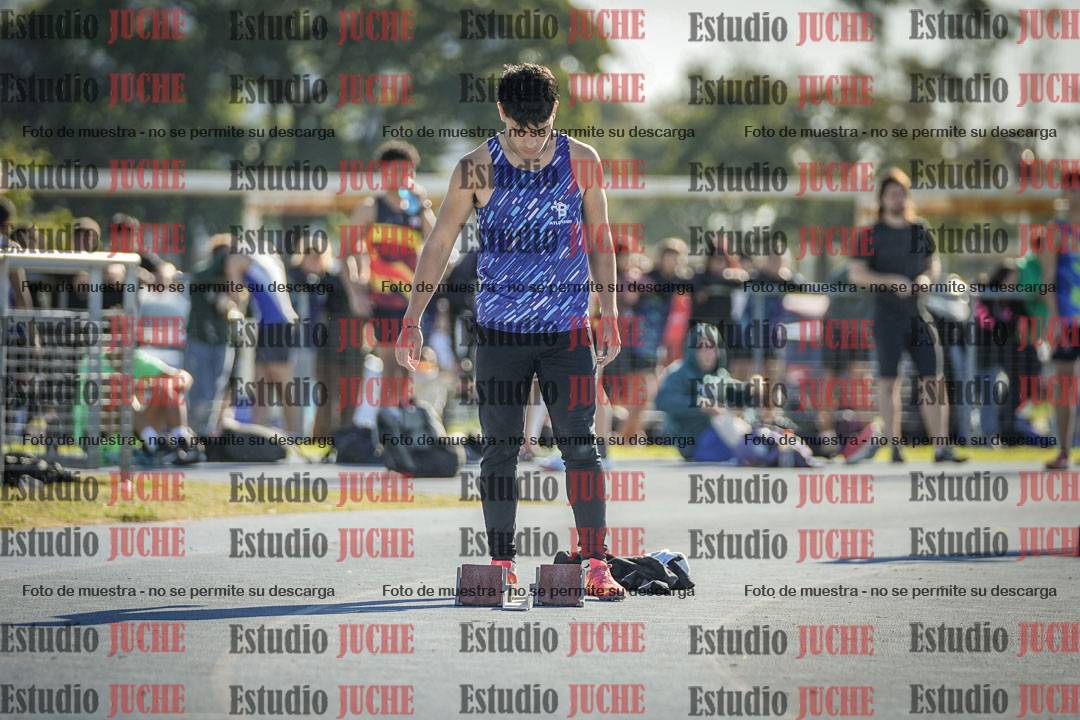 Fotos de los 400 m llanos de varones