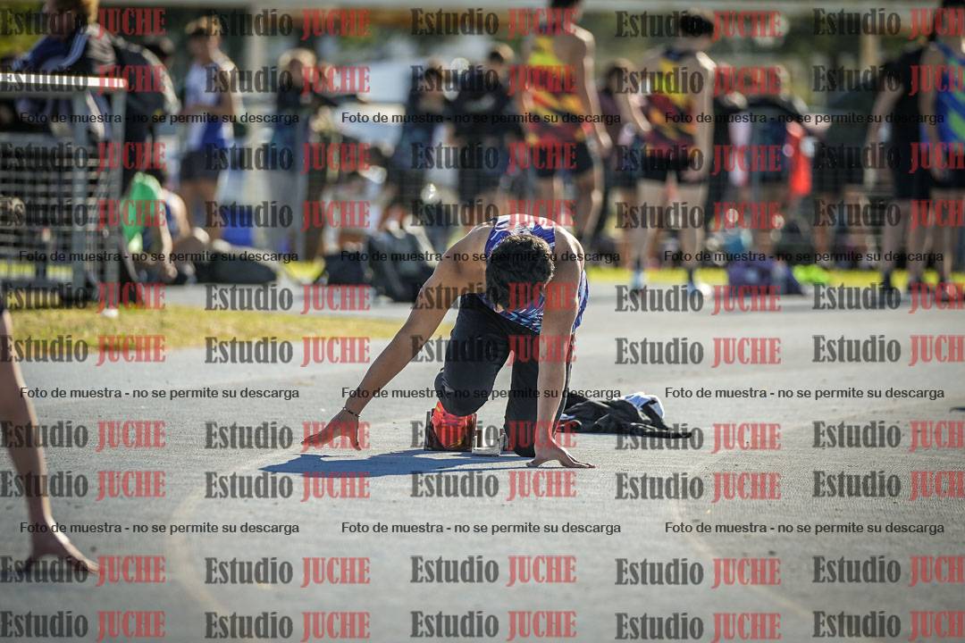 Fotos de los 400 m llanos de varones