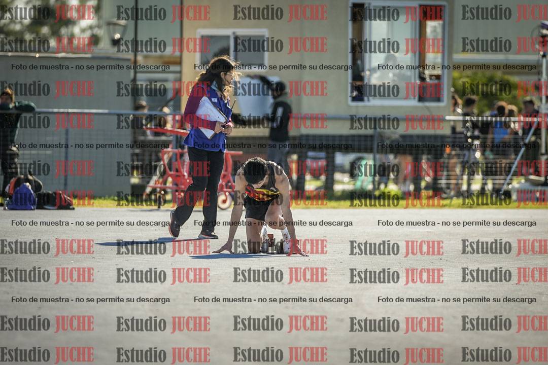 Fotos de los 400 m llanos de varones